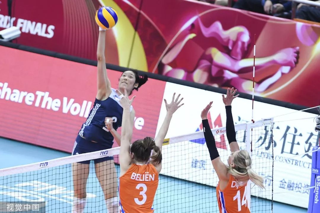 「人民日报」呦呦朱婷：难忘老爸开着三轮驮来馒头和咸菜