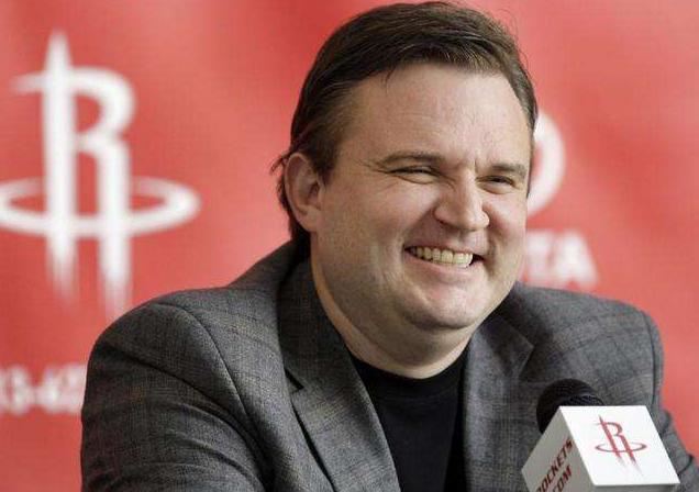 三十年体坛故事■四大主流媒体批莫雷，NBA中方伙伴下架火箭所有内容，损失惨重