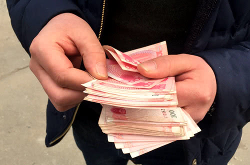 中国质量万里行■假如人死了，但银行有存款没有人知道，银行会通知家属吗？