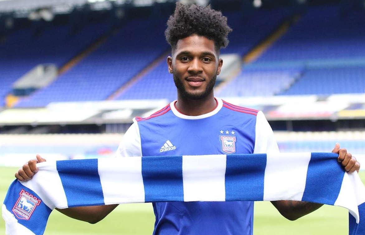 英锦赛:桑德兰联赛主场战绩喜人,伊普斯维奇联赛主场攻防俱佳!_人民号