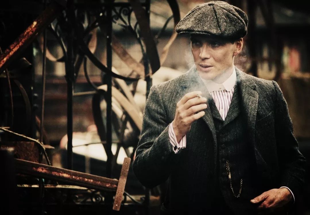 一步一步带领谢尔比家族发展壮大,是当之无愧的灵魂人物.