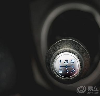 「易车」离开驾校，这7个习惯请立即丢掉，不然上路很危险