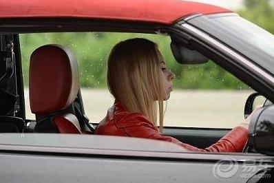「易车」离开驾校，这7个习惯请立即丢掉，不然上路很危险