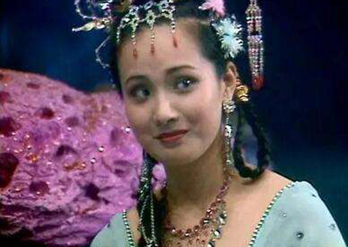 万圣公主为什么不爱英俊潇洒的小白龙却嫁给一只恶心的九头虫