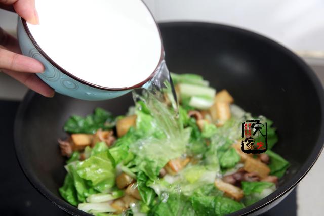 宋宋家■10月多吃这食材，38一斤，炖菜里放点，提鲜有营养，孩子适合吃