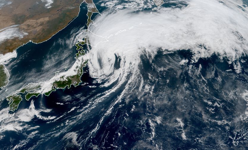 "海贝斯"变性温带气旋