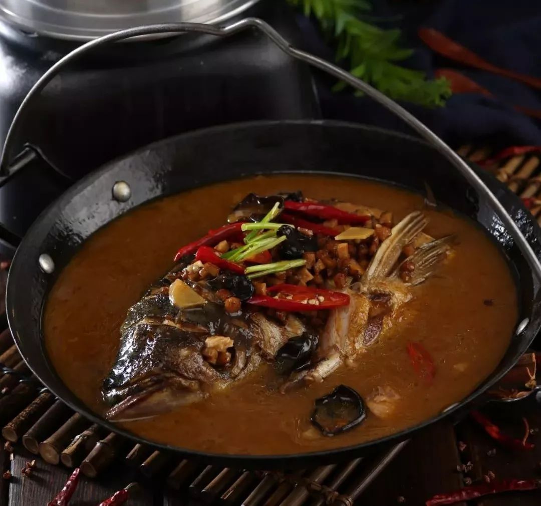 荆沙甲鱼等28道湖北名菜入选, 武汉热干面,襄阳牛肉面,四季美汤包 等