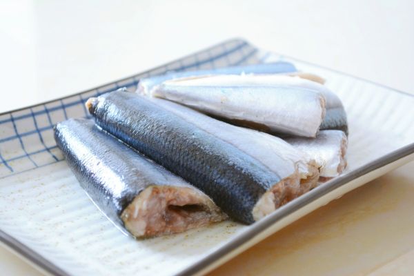 #豆果美食#这鱼3条才8块钱，秋天吃最肥美，教你3种做法，补充蛋白质就吃它