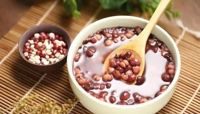 #中国质量万里行#“气血不足，不妨多喝”五红汤“，活血化瘀又补气”