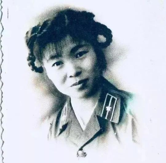 「读者」“昨晚朋友圈那个新娘，离婚了”