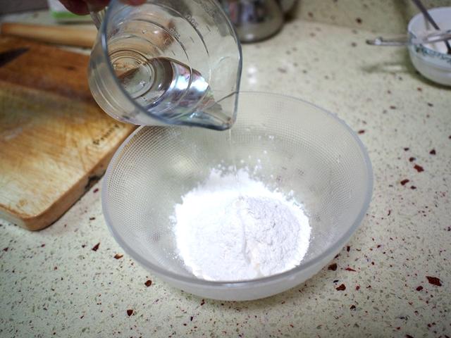 【豆果美食】国民小吃酱香饼，不用揉面平底锅就能做，把熬酱的配方学会就行了