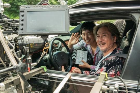 [时光网Mtime]崔岷植主演林常树新作杀青首曝剧照