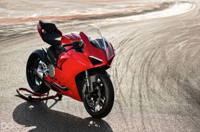 外觀酷似v4杜卡迪入門級超跑panigalev2亮相