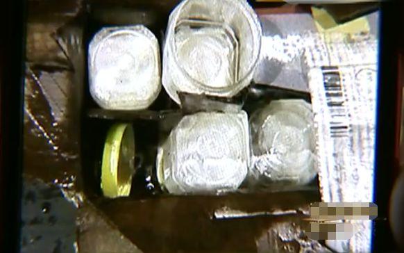 「中国质量万里行」男子快件迟迟没收到，让给客服查情况，客服：我们把它就地销毁了