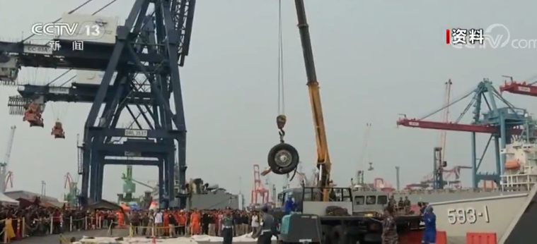 经济日报@印尼狮航发现两架波音737 NG客机有裂缝