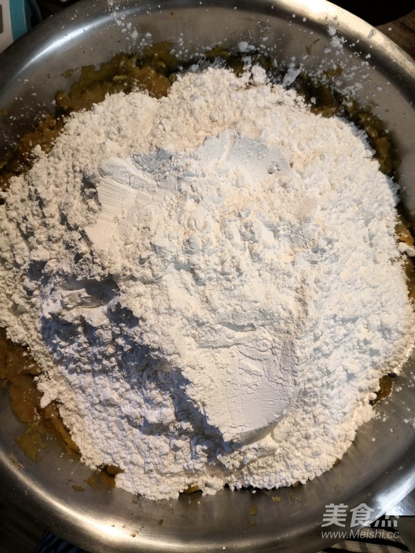 美食杰一食一刻@入秋后，全家最爱吃的小点心，软糯香甜，制作简单，小孩子最喜欢