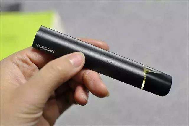 中国质量万里行：电子烟监管倒计时：风往何处吹？