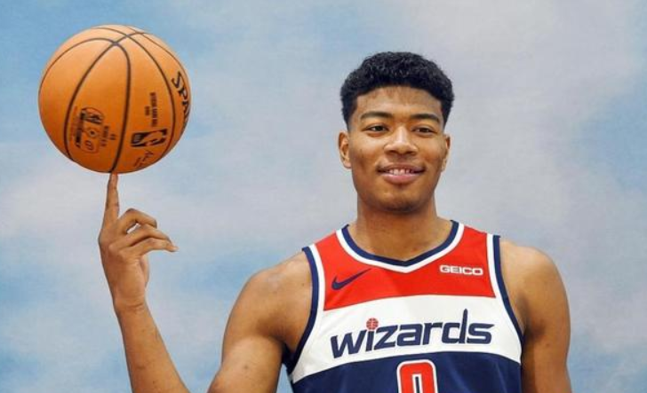 场均18 领跑新秀榜,锡安不在八村塁称王,中国男篮谁能压制?