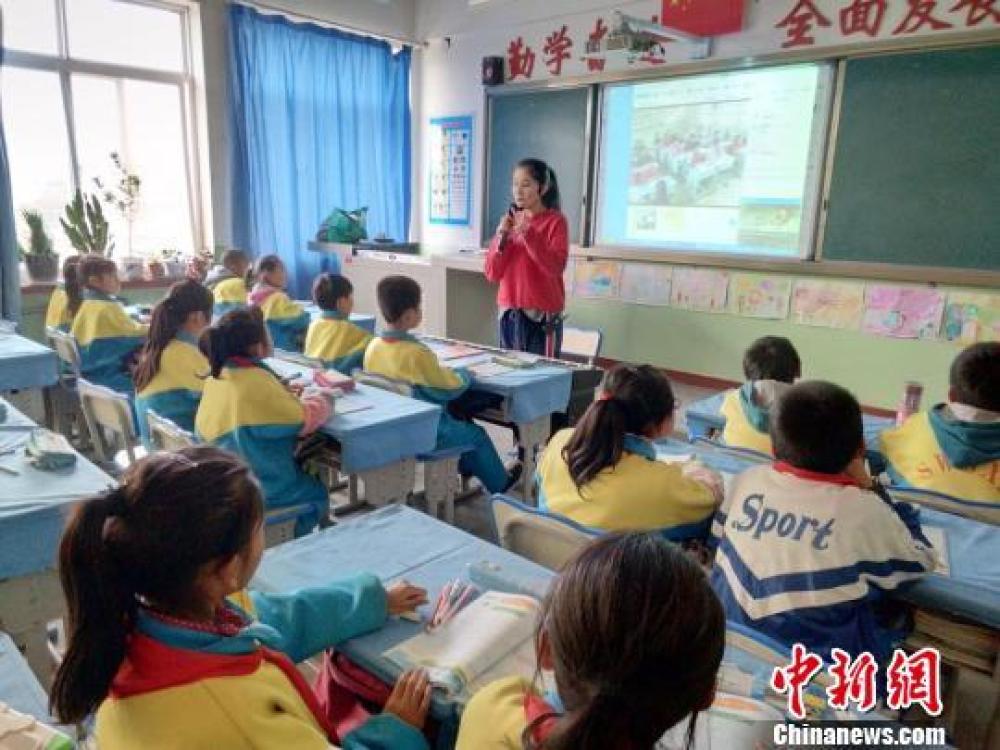 经济日报@中小学教师资格考试今举行 590万考生规模创新高