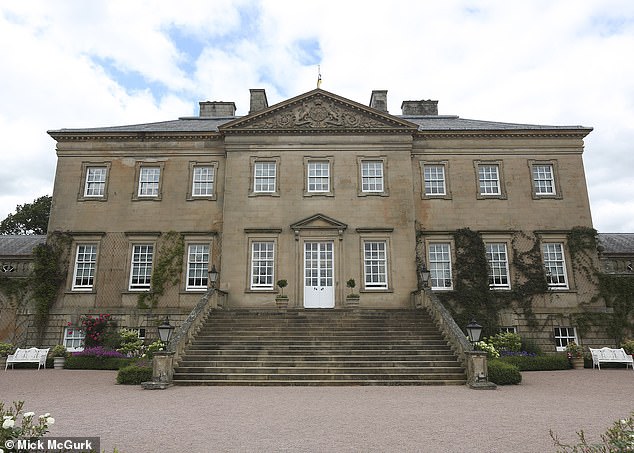 「环球时报」英国查尔斯王子家中天价画作被曝系赝品