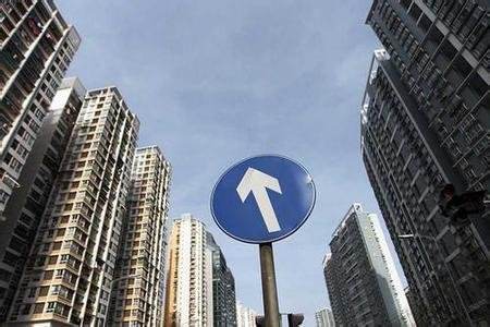 【中国质量万里行】30岁“中年”的焦虑：脱贫太难，走下坡路却很容易
