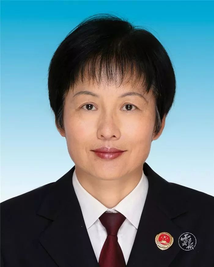 朱春莉,女,汉族,1968年7月生,在职硕士研究生学历,中共党员,1989年7月