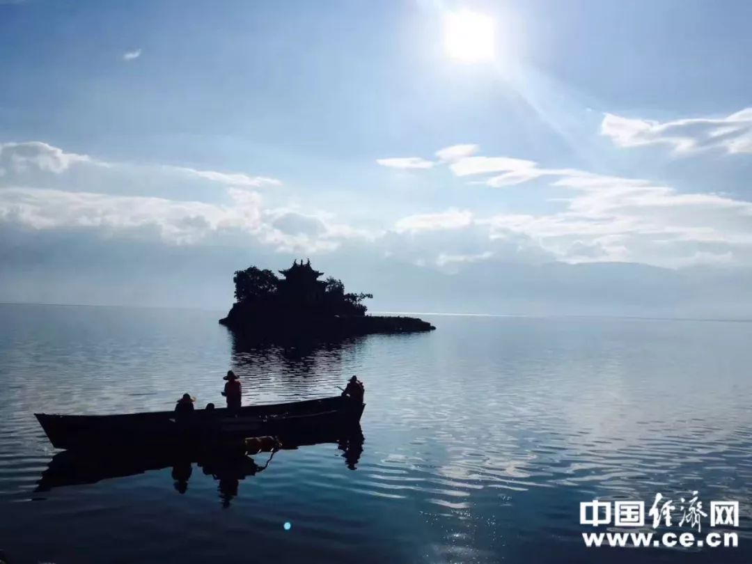 「中国经济网」最好的活法：物质简单，精神富足｜可读