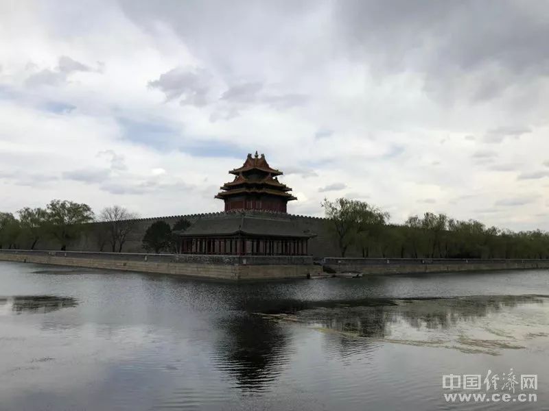 「中国经济网」最好的活法：物质简单，精神富足｜可读