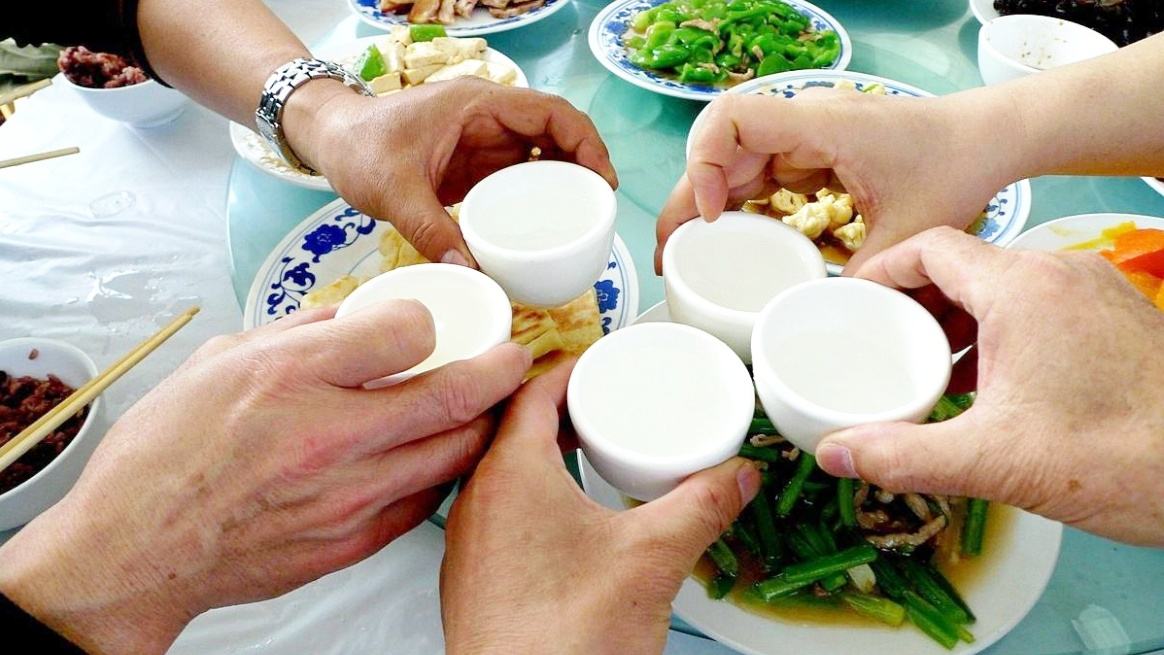 #中国质量万里行#为什么有人“千杯不醉”，有人一杯就倒？原因很多人还不知道