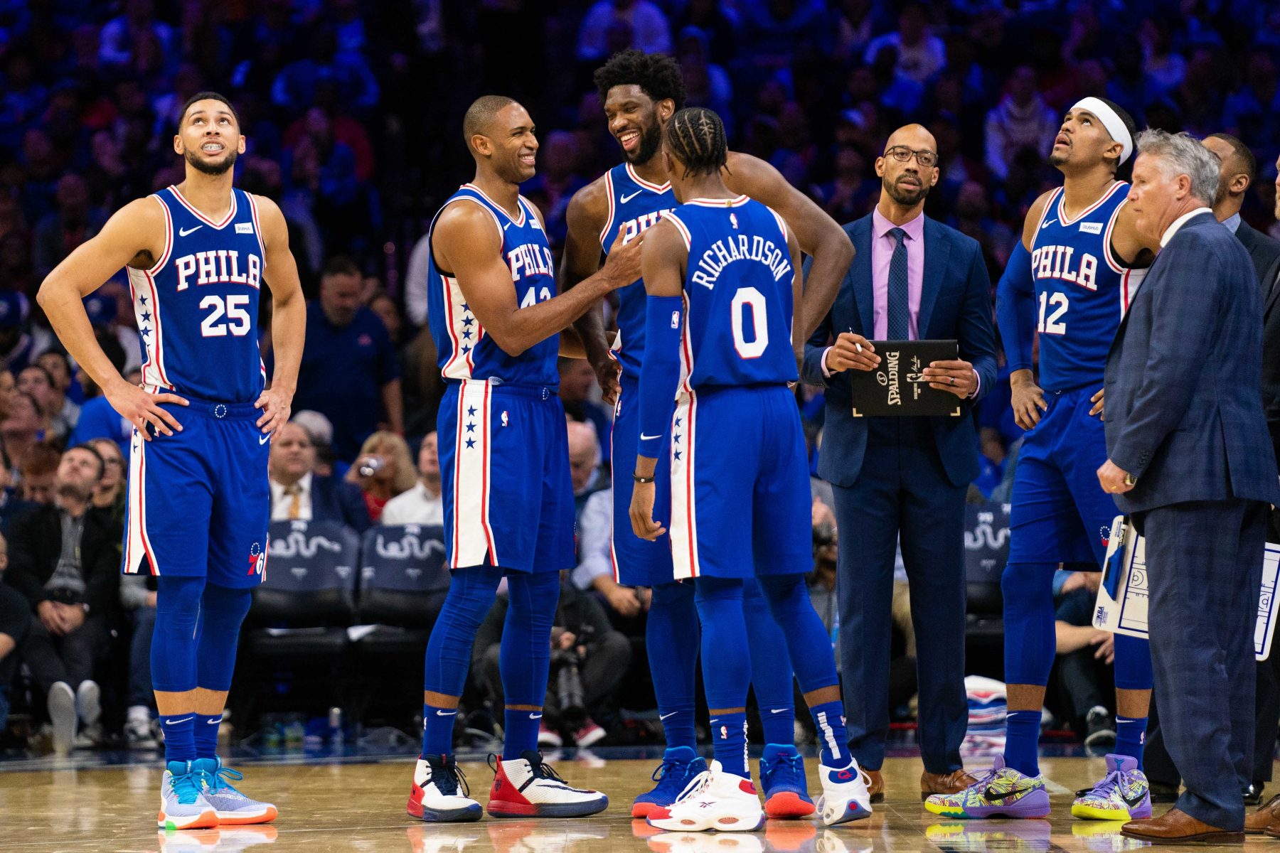 76人队拥有联盟最豪华的首发阵容