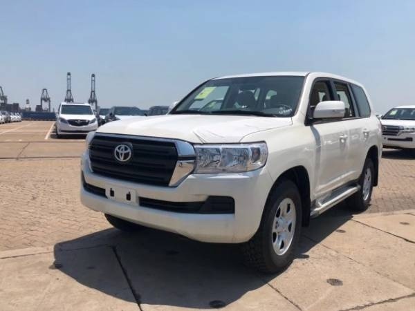 便宜而不简单19款丐版酷路泽4000体验