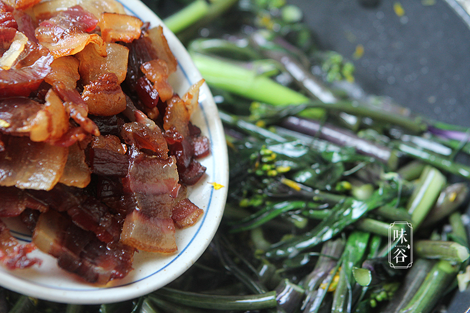 寒潮来袭,越冷的时候这菜就越好吃,配腊肉一炒,下饭极了