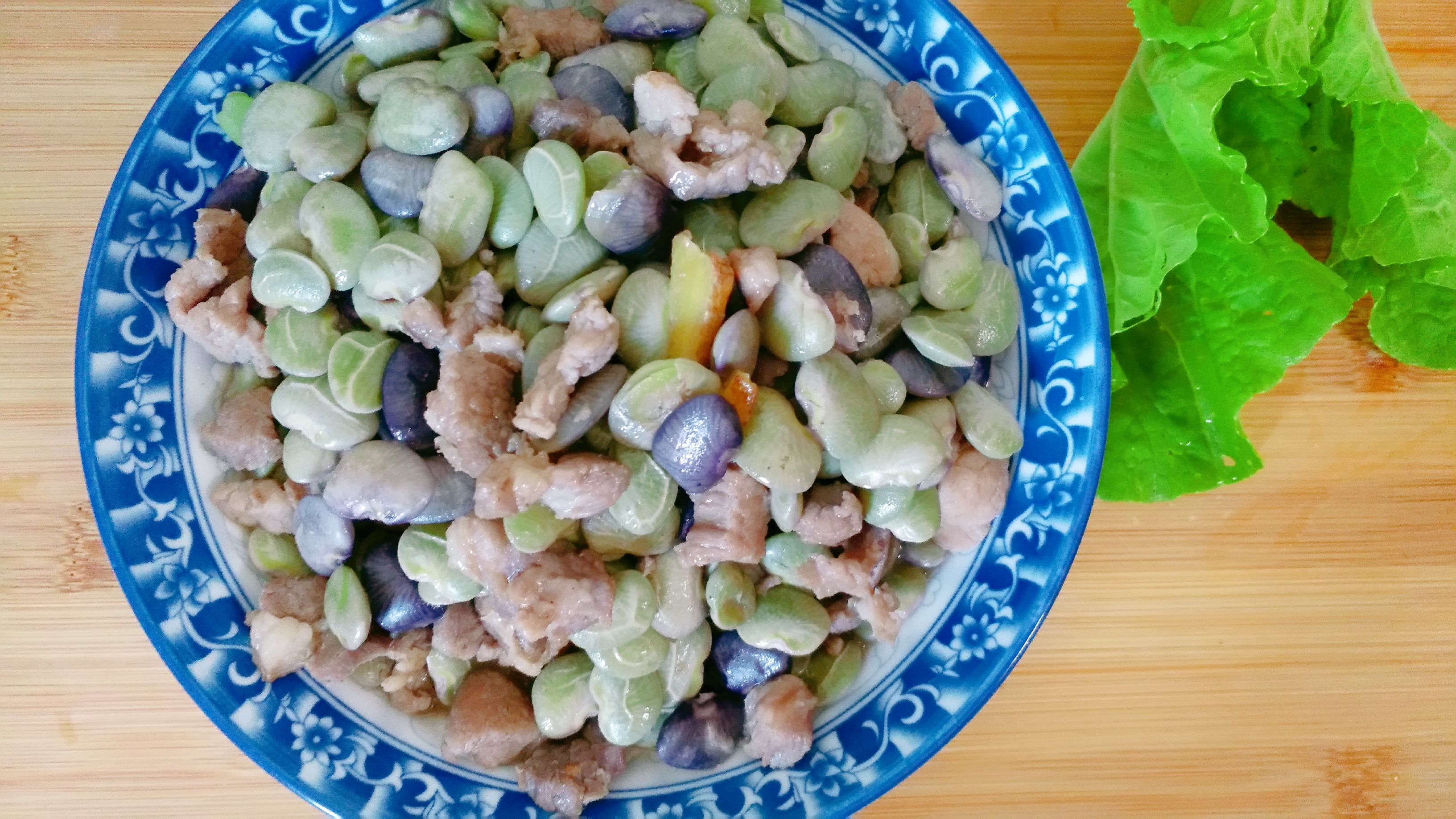 这次分享的食材是肾豆,肾豆又叫花豆,形象就像人的