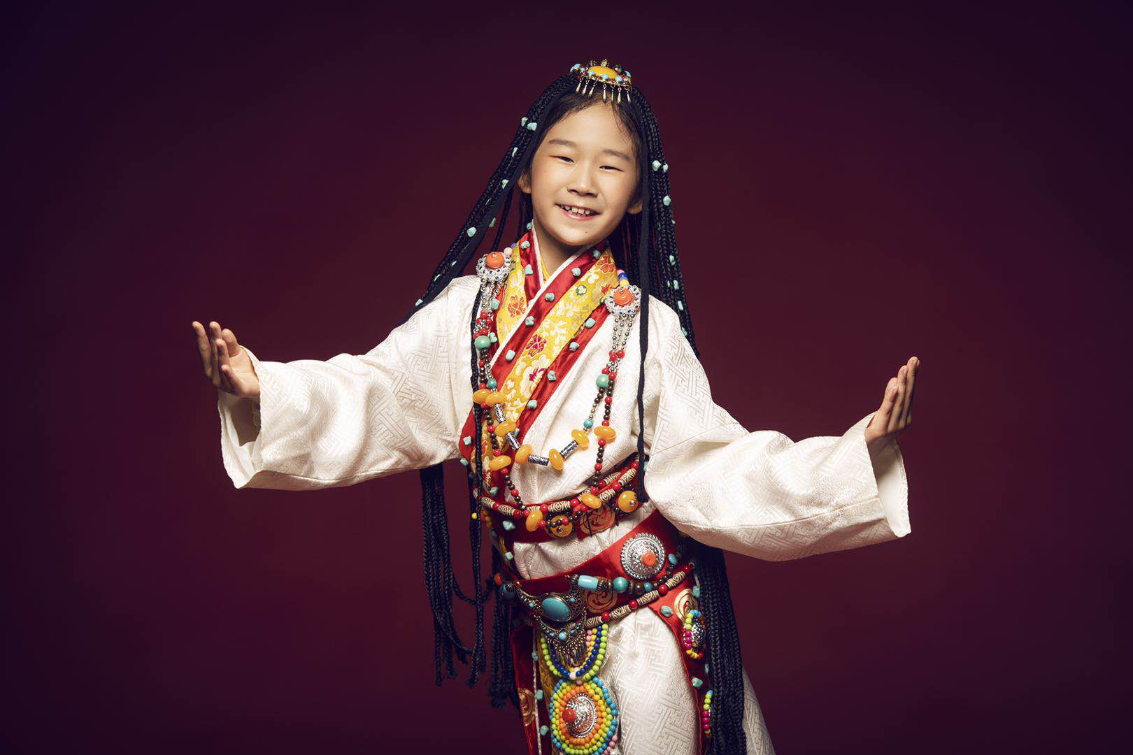 童星歌手王又晴近期将录制慕衍童声新专辑歌曲天山小月亮