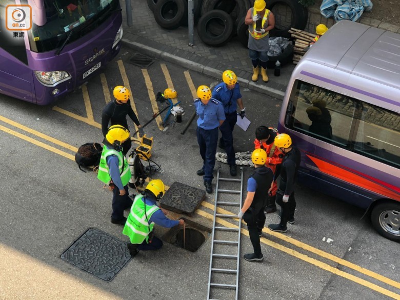 「环球时报」4名暴徒经下水道从港理大逃出 刚出来就被警方截查拘捕