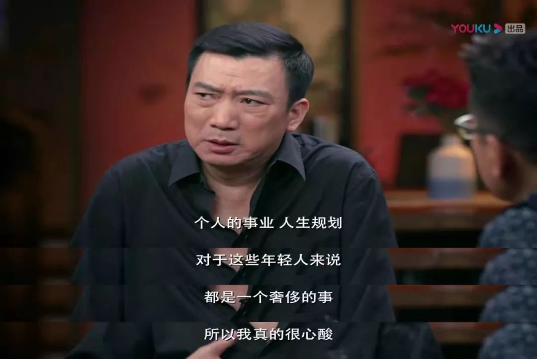 「中国质量万里行」papi酱工作一天裸辞：你看到了洒脱，我只觉得残酷