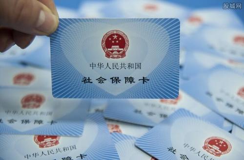 「中国质量万里行」既然交满15年社保，退休就能领养老金，那我从45岁再开始交行吗？