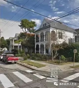 半岛晨报■29岁男子假装智障，雇20岁美女帮自己换尿布，被举报逮捕