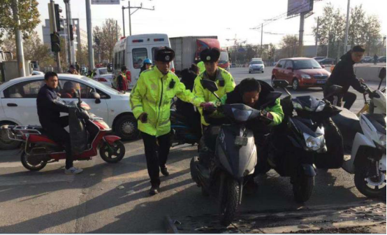 [河北青年报]昌平交警严打摩托车违法 不到一个月扣车248辆 拘留152人