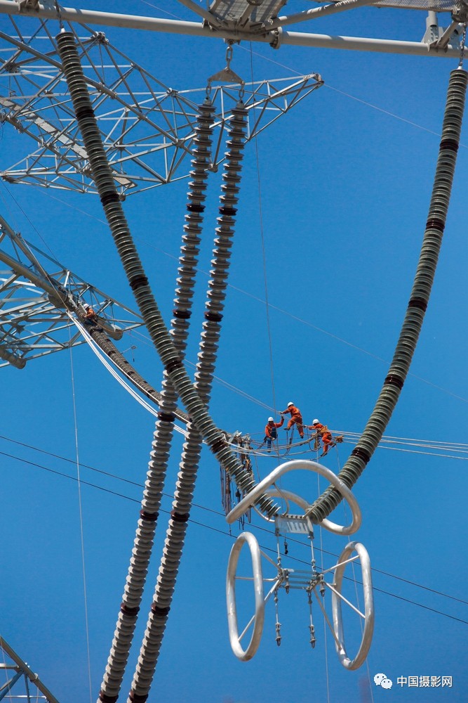 中国摄影网签约摄影师王剑作品赏析影像记录电力发展历程