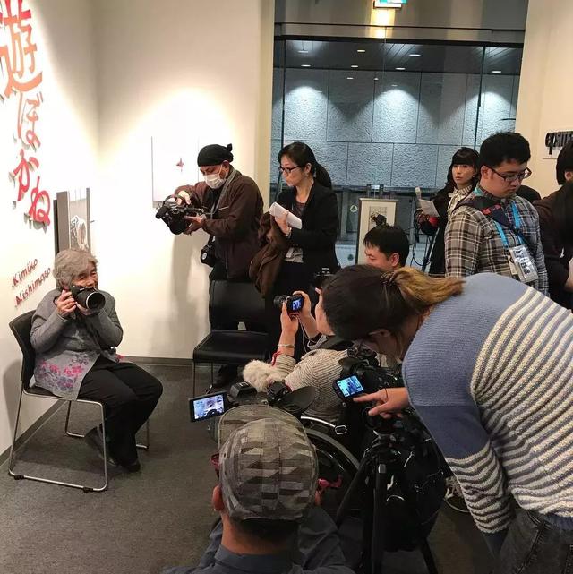 「读者」90岁网红奶奶：不给自己设限的人生，到底有多爽