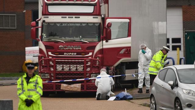 [环球时报]英国警方指控一名23岁男子，称其需对“死亡货车”案负责
