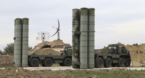 #中国小康网#美国噩梦成真，土耳其用F-16测试S-400性能，或引出F-35数据