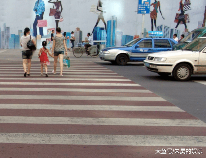 中国质量万里行@“礼让行人”未取消，又一新规气坏众人，车主：以后出门都步行