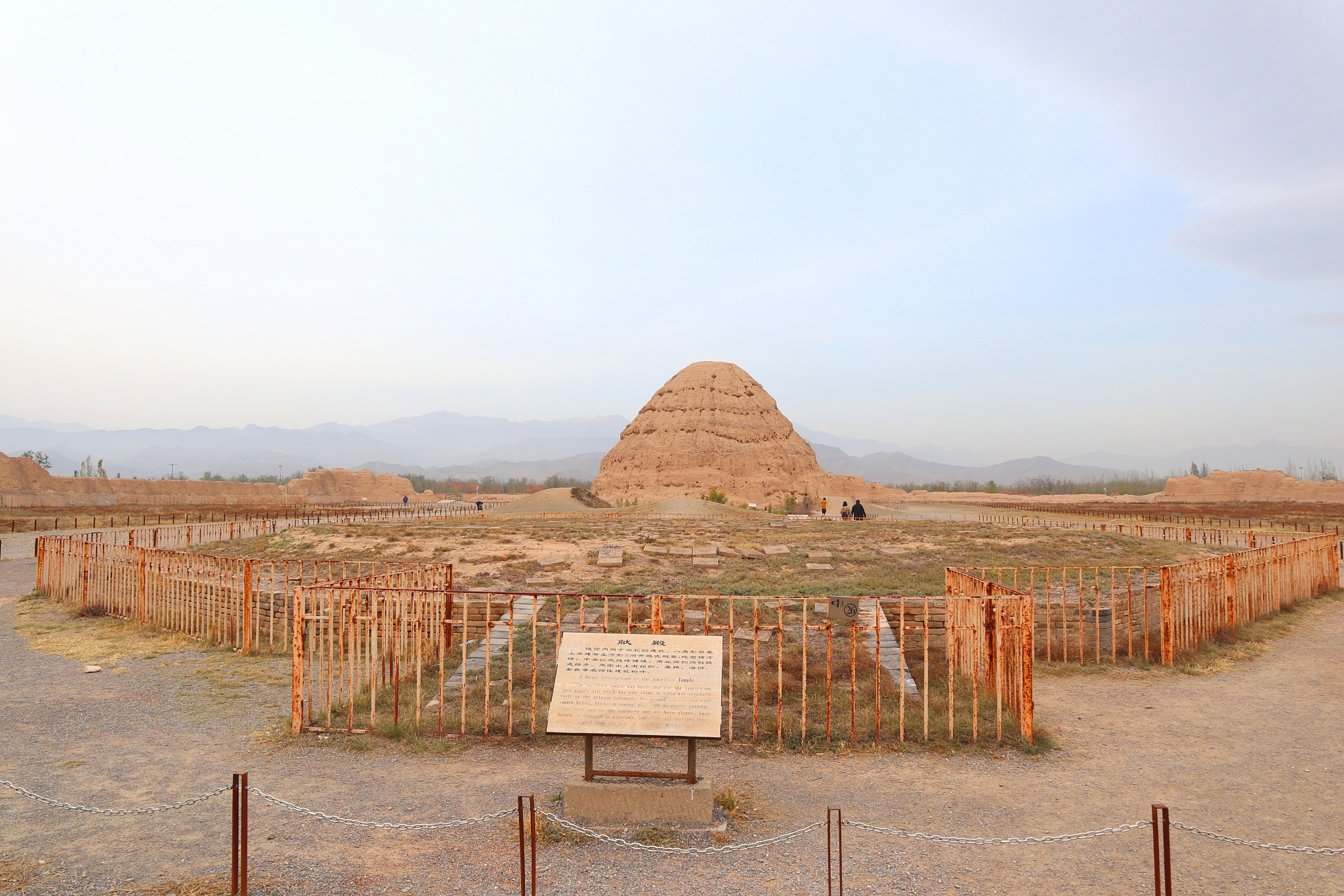 银川唯一完整开放的西夏王陵为啥是佛塔形状不经意戳中泪点