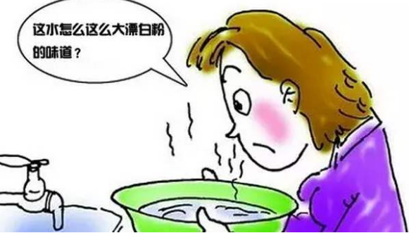[中国质量万里行]你家的自来水管有时会放出“各种颜色的水？”为什么？