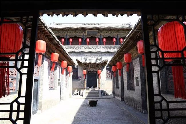 [陕西法制网]杨晓斌被查，与乔家大院有关的第三个落马者