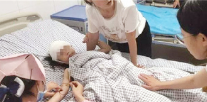 海峡消费报@短短一周内，就造成孩子一死两伤，家长带娃出门必须要防备