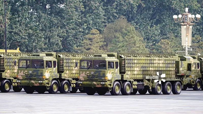 「环球时报」印专家：中国阅兵给印度上的4堂课