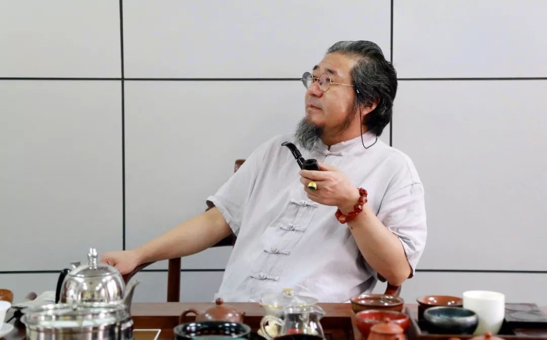 风范李洪福叩响高山的历史回声